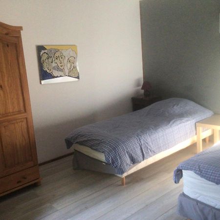 Gite Des Tournesols Ecaquelon Zewnętrze zdjęcie